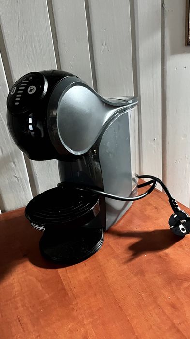 Ekspres Nescafé Dolce Gusto Delonghi Genio S automatyczny
