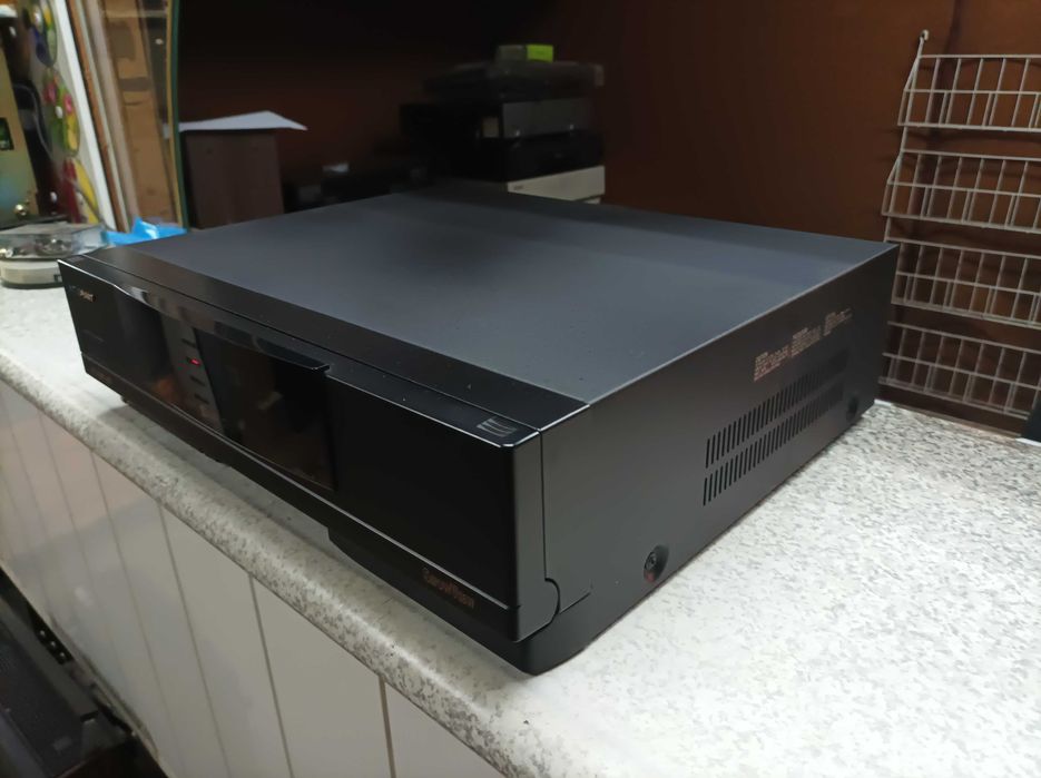 Видеомагнитофон Blaupunkt RTV-936 HiFi
