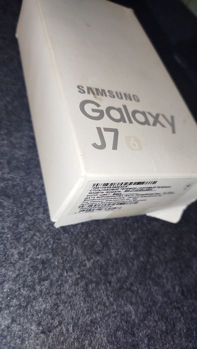 Продам Samsung G7