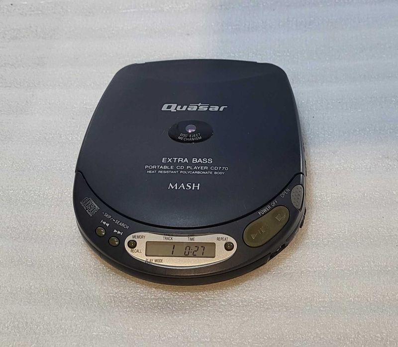 Винтажный CD плеер Quasar CD 770