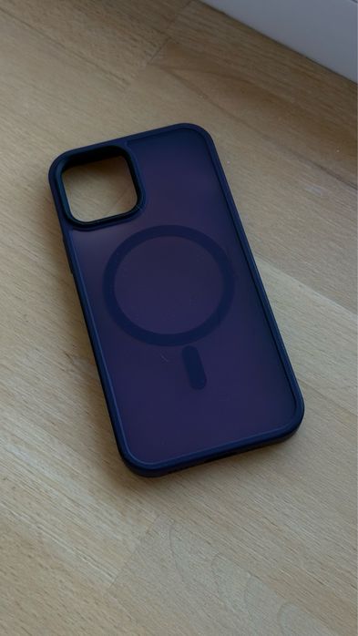 Чохол на айфон 15 і 12