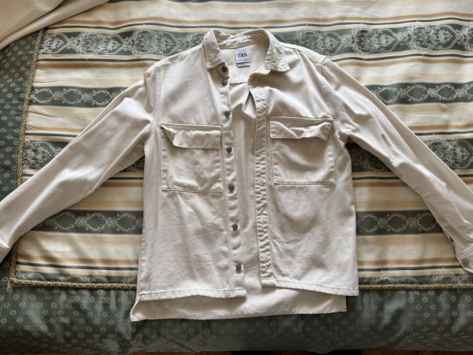 Бежева джинсова рубашка Zara