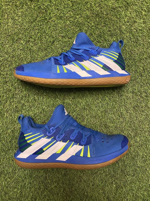 Adidas stabil, Crazyflight