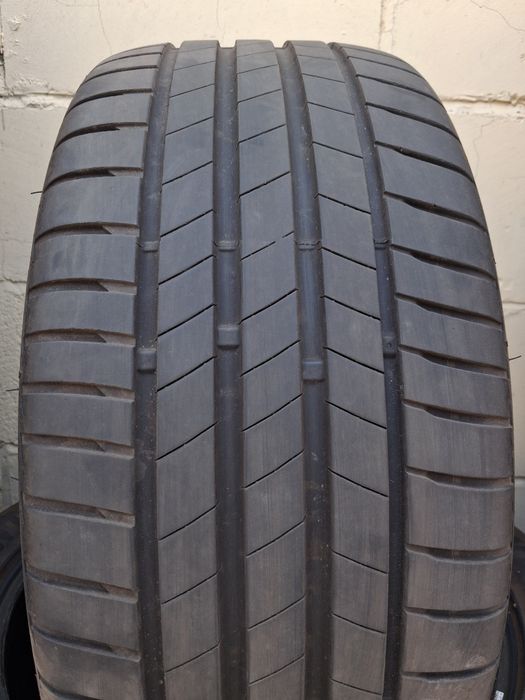 РАСПАРОВКА ШИНЫ Б/У 235/40 R19 Bridgestone Turanza T005