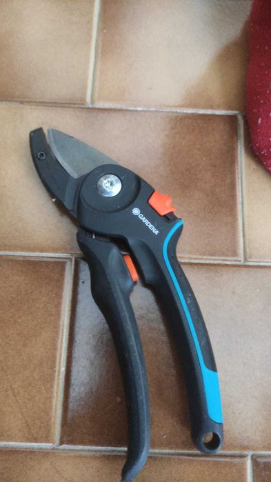 Tesoura De Jardim Flexível De Corte Premium