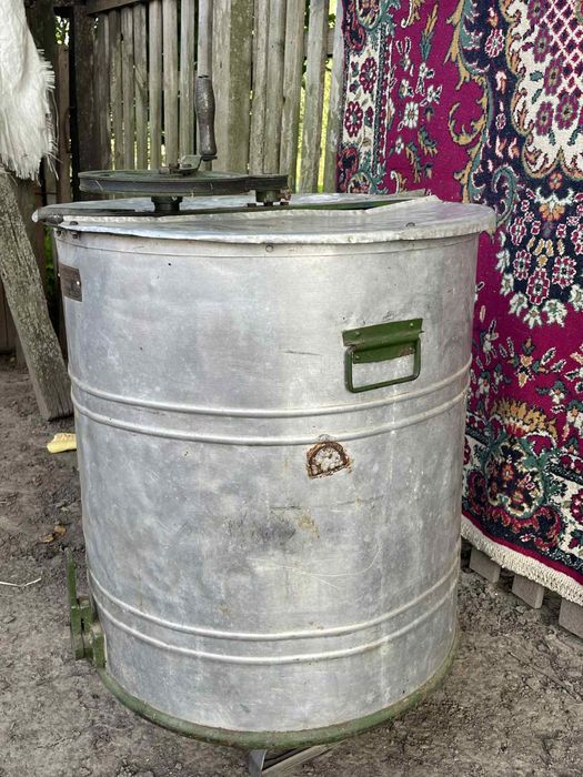 Медогонка на 4 рамки