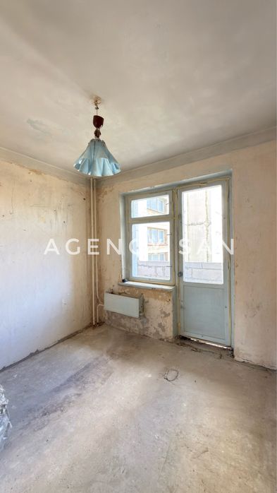 Продаж 3-х квартири пр. М. Лушпи ТЦ Атріум