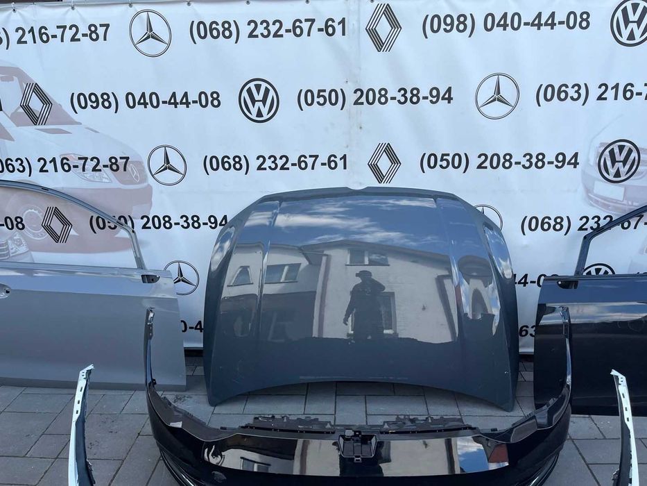 Авторозборка Golf 8 капот бампер решітка двері фари GTI