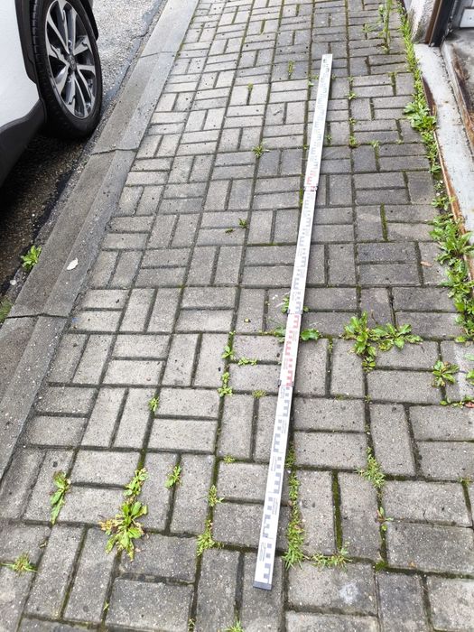 Łata pomiarowa teleskopwa