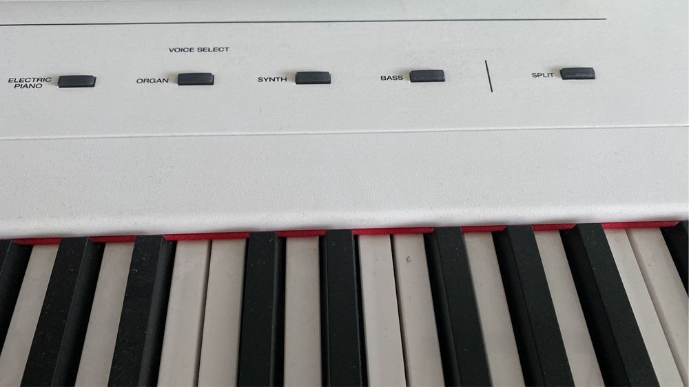 Teclado / Piano eletrico Alesis Recital com 88 teclas