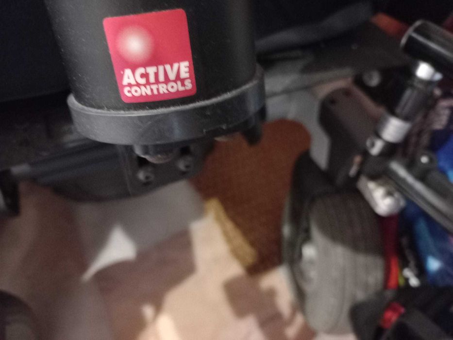 Cadeira rodas Elétrica muito pouco uso