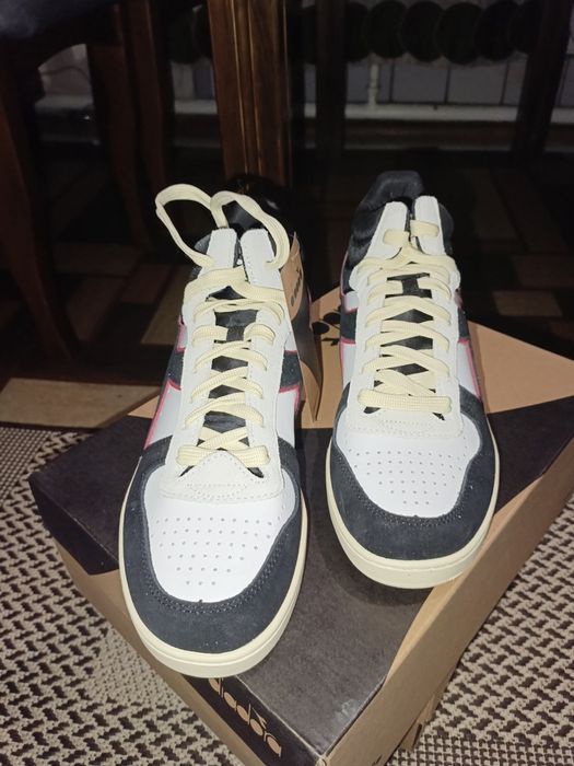 Кросівки чоловічі diadora 42.5