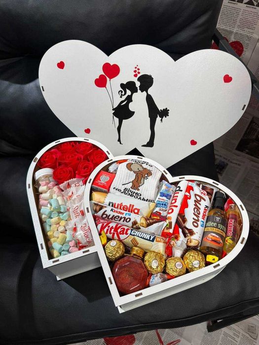 Подарунок для неї на День закоханих, 8 Березня, на її день народження.