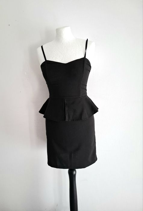 Sexy czarna sukienka Mini gorsetowa gorset falbana Lolita 34 xs 32 xxs