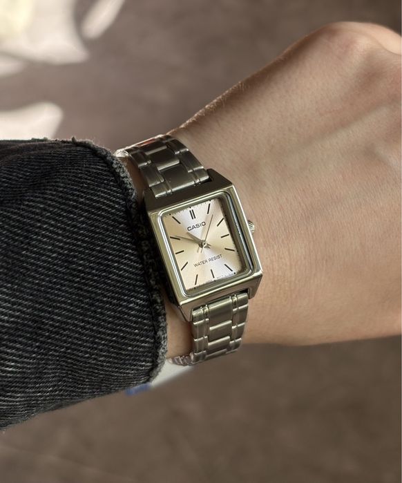 ОРИГІНАЛЬНИЙ Жіночий японський наручний годинник Casio LTP-V007D-4EUDF