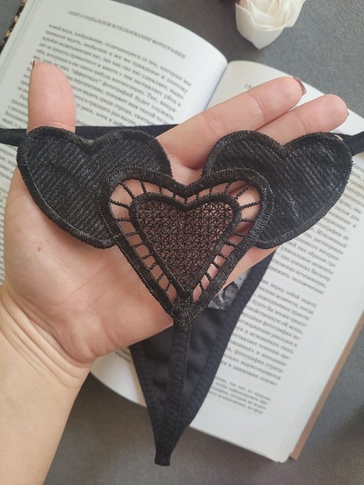 Стрінги трусики чорні мереживо еротичні трусы