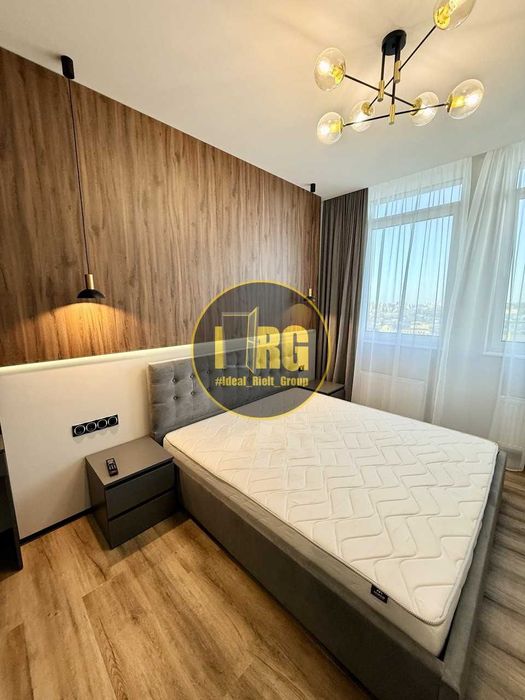 Без%, ЖК Manhattan, Берестейский 11, 27пов, КПІ, Університет