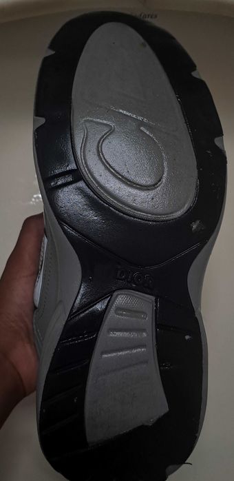 Dior B30 cinza