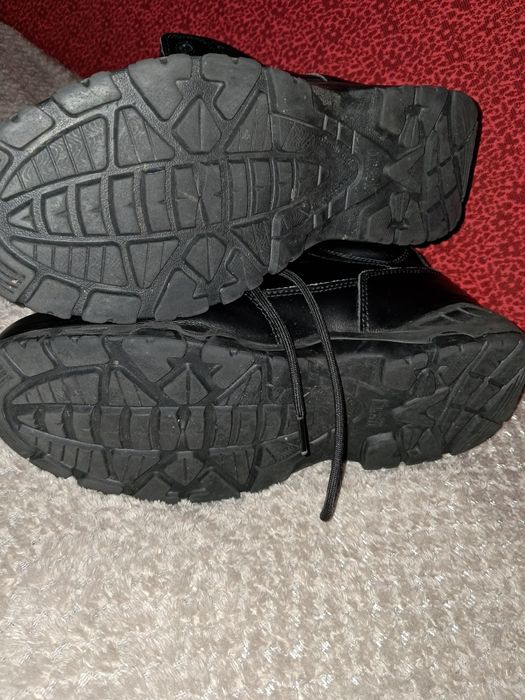 Buty męskie Magnum 43 r. Skóra