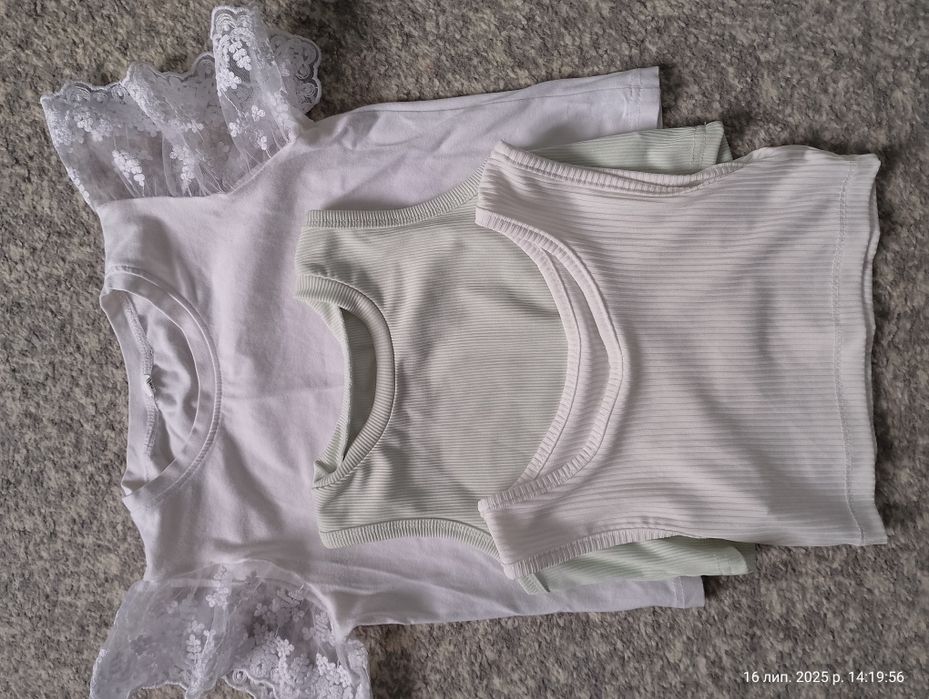 Футболка і топи зріст 122 см