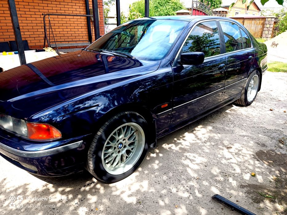 Продаю  авто BMW e39 1999