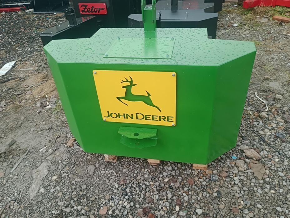 Balast, na TUZ przód/tył  od 200 do 1500kg Obciążnik z LOGO ciągnika