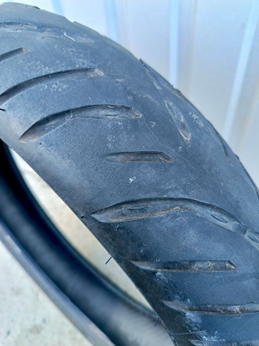 Шина bridgestone 120 70 r 17