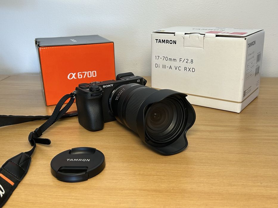 Sony a6700 + Tamron 17-70mm F/2.8 Como nova!