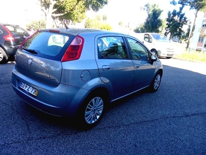 Fiat grande punto 1.2 — photo 2
