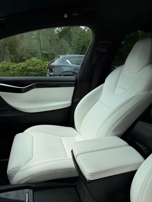 Tesla Model X 2017 VIN 5YJXCBE22HF050407 фото оголошення 13 з 13