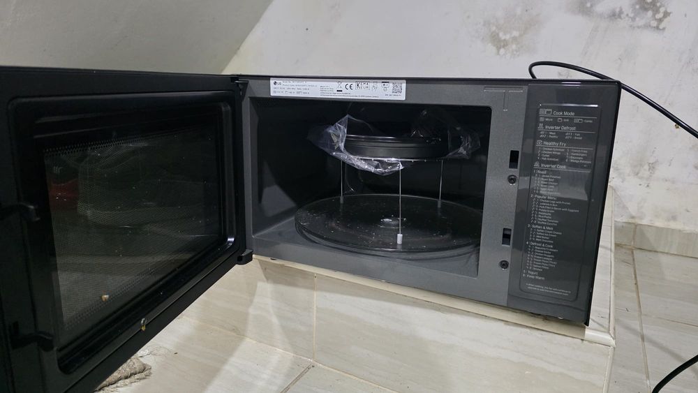 Microondas novo e com garantia