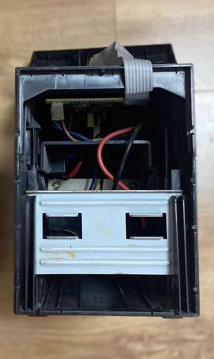 Блок бесперебойного питания  Accupower ISY 1200 инвертор  без батарей