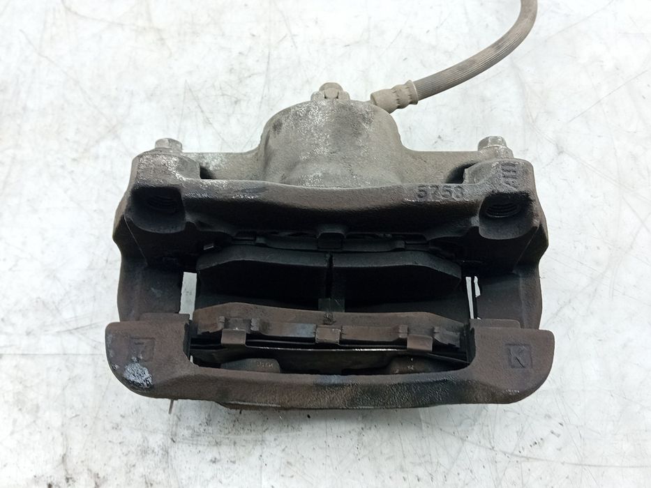 Pinça travão / maxila de travão frente direita RENAULT Kadjar (HA_, HL
