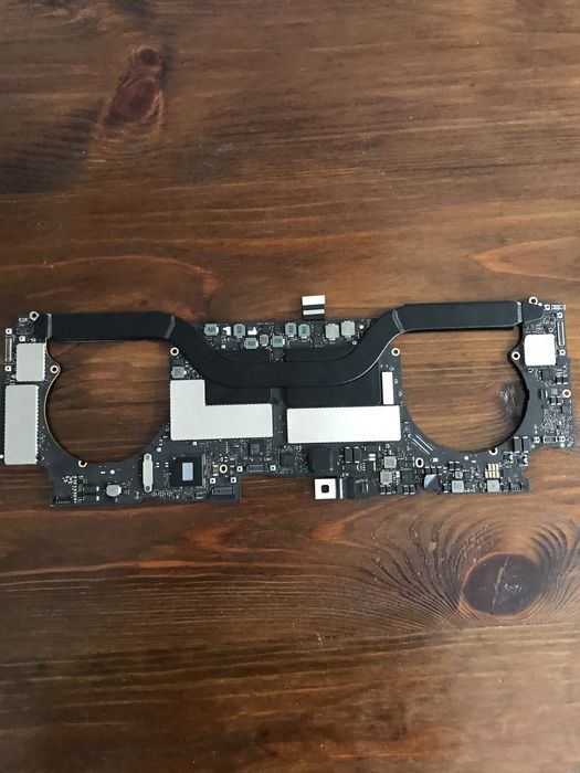 Материнська плата Macbook pro a1707