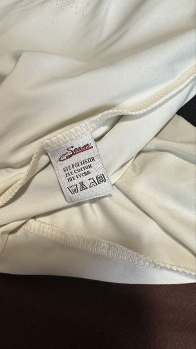 Вечірня жіноча сукня