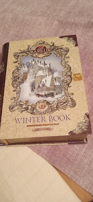 Новогодняя книга шкатулка