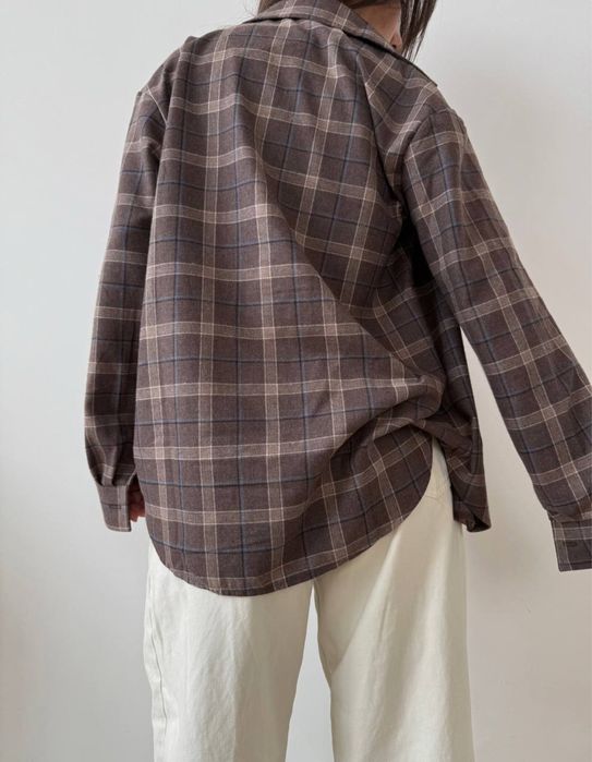 Продам трендову шоколодну рубашку сорочку