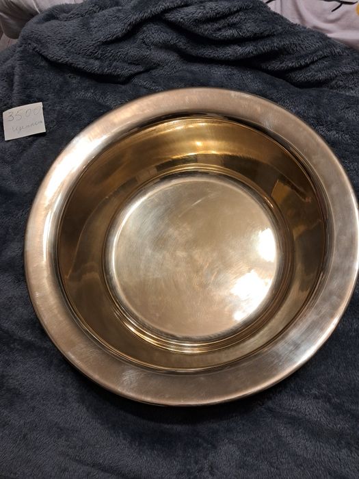 Латунная  миска отпалирована идеальна на 10 литров.