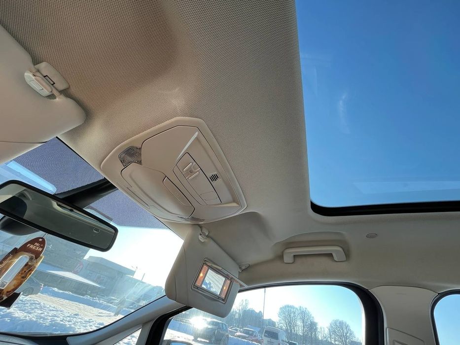 Продам Ford c max hybrid 2017 комплекації Titanium