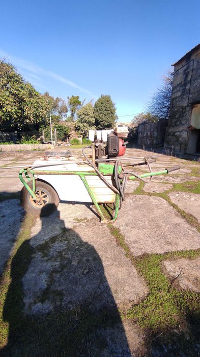 Carrinho de jardineiro/ sulfatador