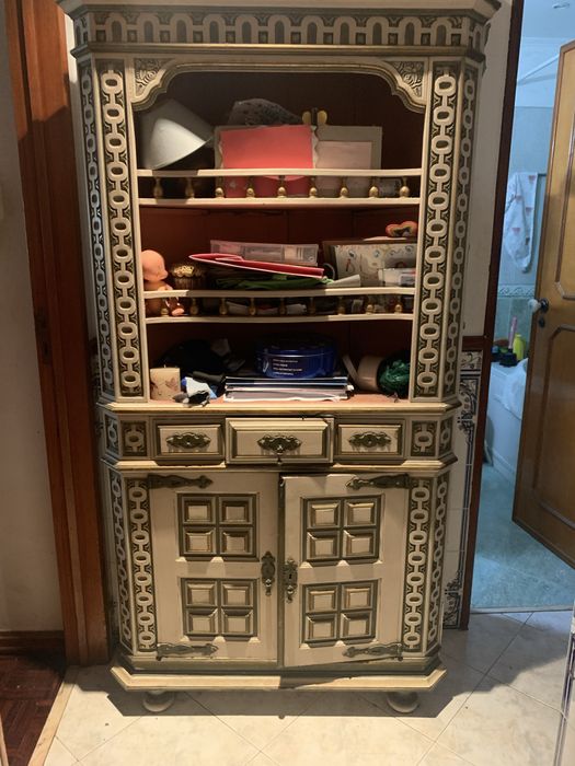 Movel vintage verde e dourado