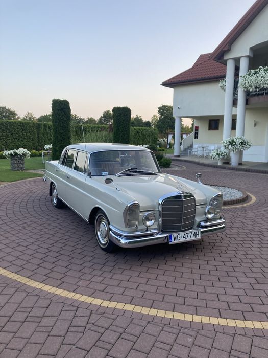 Samochod Auto do ślubu Mercedes  KLASYK