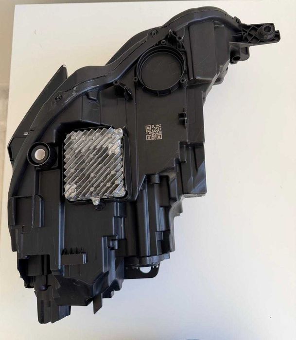 Faróis Dianteiros Audi A3 (8Y / 8YG) Full LED com Balastro