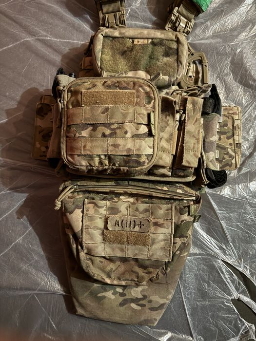 Продам плитоноску Velmet в зборі