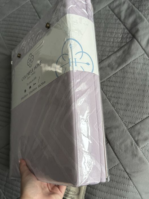 Продам новое постелтное белье Евро