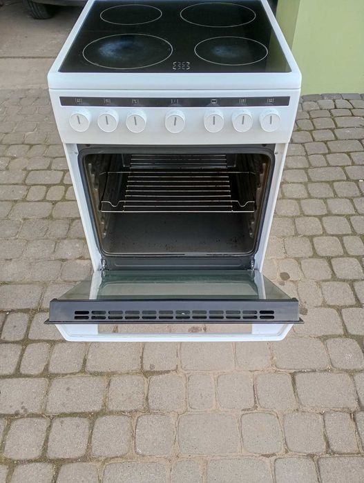 Kuchnia AMICA 58CE1.30HMSQ(W)