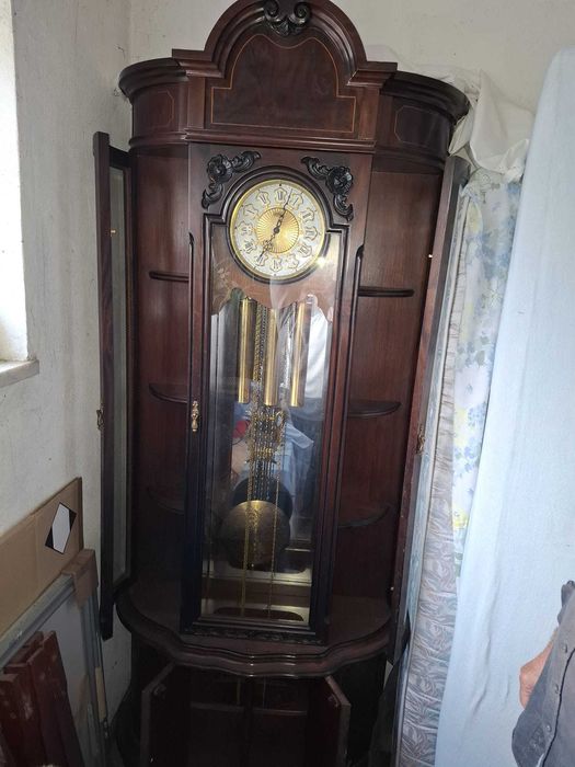 Relogio de pé alto antigo