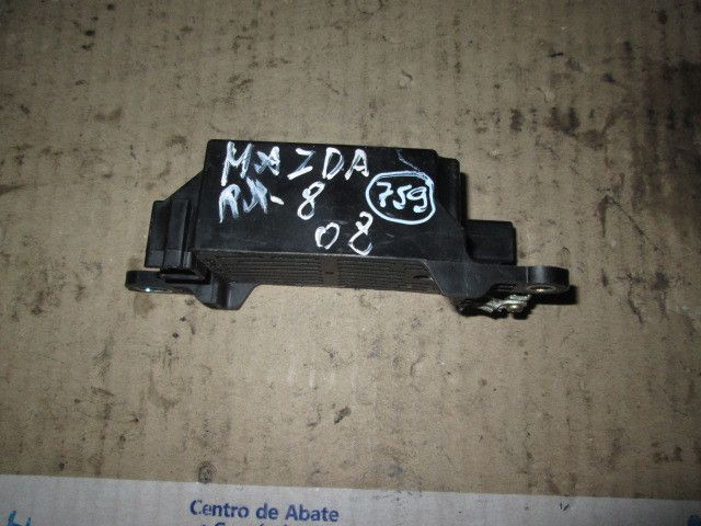Amplificador de colunas MAZDA RX-8 (SE, FE)