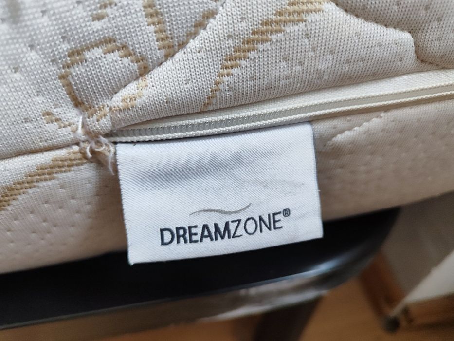 Матрас безпружинний.