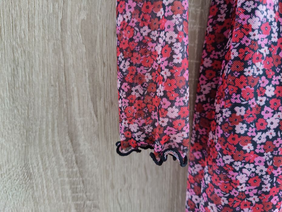 Sukienka H&M w kwiaty dekolt karo siateczka S
